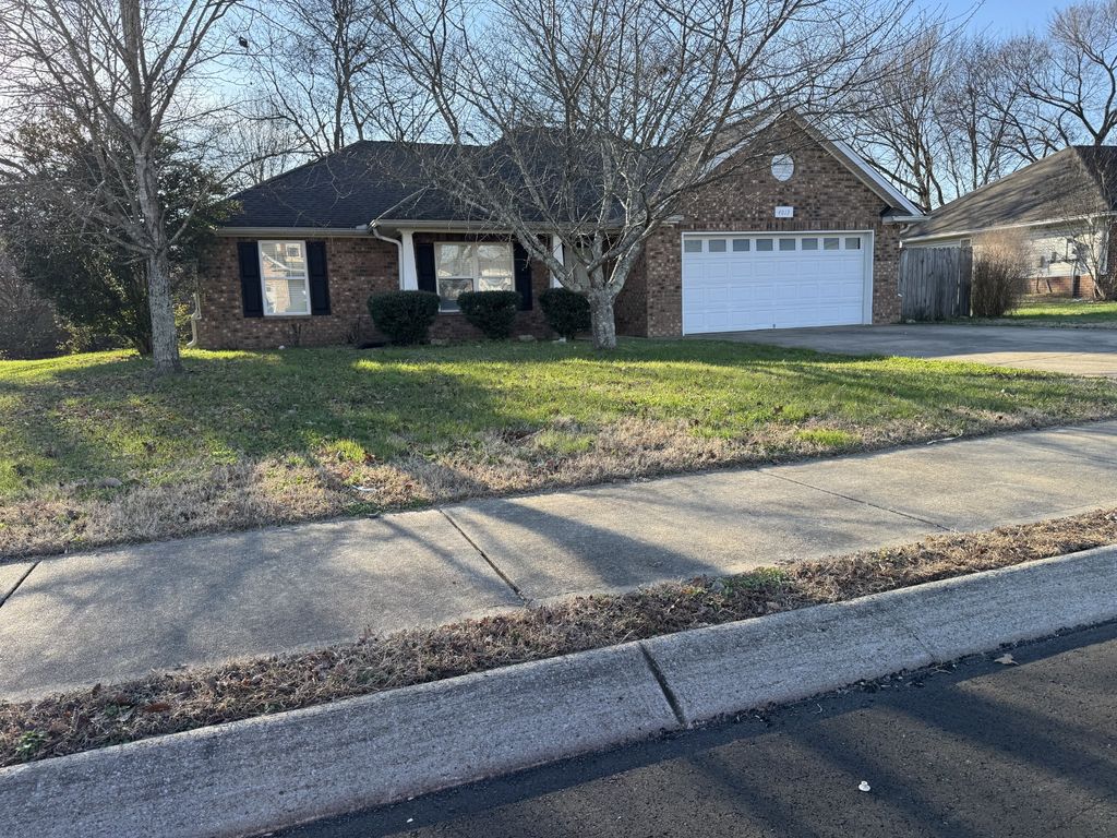 4013 Nuthatch Rd, Spring Hill, TN 37174