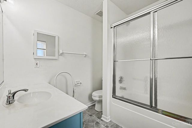 6503 Tara Brooke Court, Hamilton, OH 45005