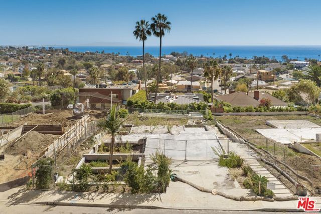 16640 Linda Terrace, Pacific Palisades (los Angeles), CA 90272