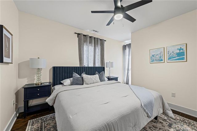 20 E 32nd Street, Kansas City, MO 64111