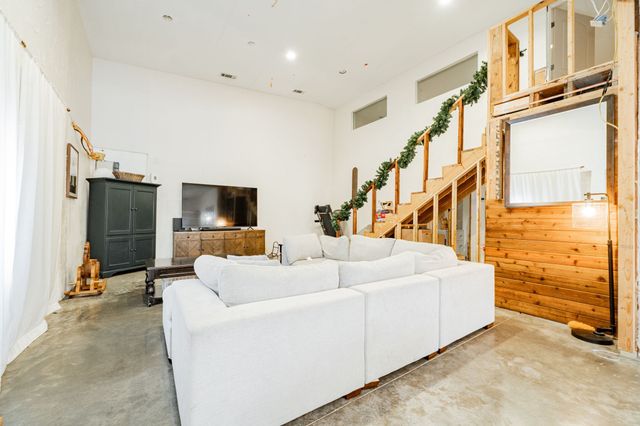 2599 County Road 2510, Quinlan, TX 75474