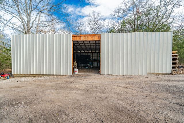 2599 County Road 2510, Quinlan, TX 75474