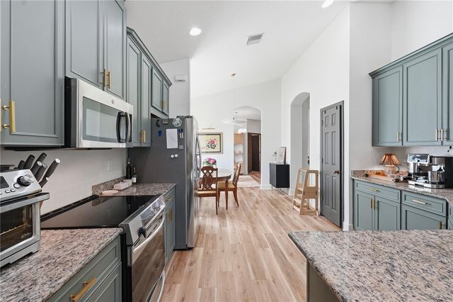 8504 GRAND ASPEN WAY, Riverview, FL 33578