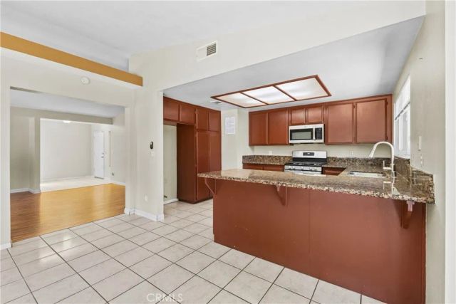 12011 Quantico Drive, Riverside, CA 92505