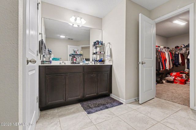 3009 FIRETHORN Avenue, Orange Park, FL 32073