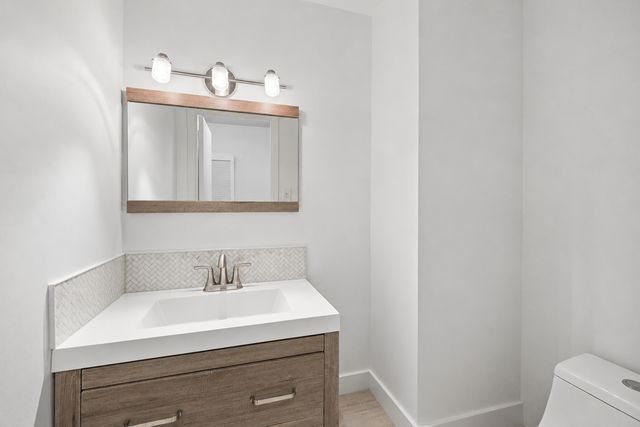 309 E 49th St Apt 11C, New York City, NY 10017