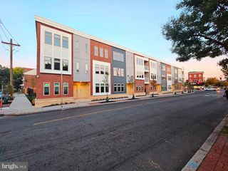 200 HAMILTON AVE #202, Trenton, NJ 08609