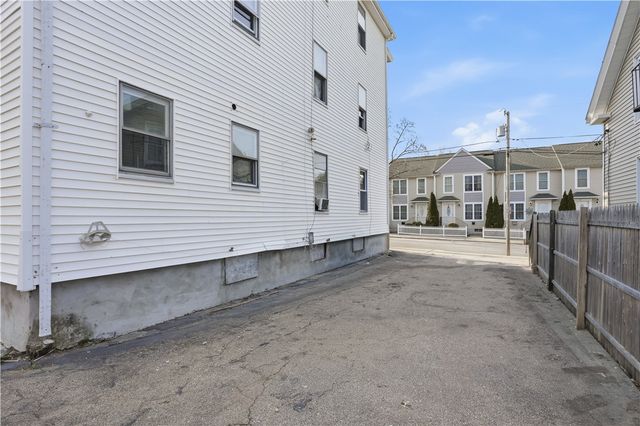213 Meadow Street, Pawtucket, RI 02860