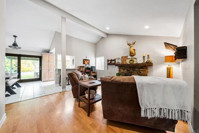 6880 Barker Way, San Diego, CA 92119