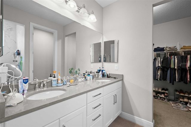 5830 SILVER SUN DRIVE, Apollo Beach, FL 33572