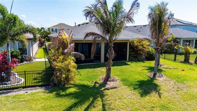 5830 SILVER SUN DRIVE, Apollo Beach, FL 33572