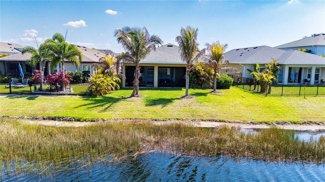 5830 SILVER SUN DRIVE, Apollo Beach, FL 33572