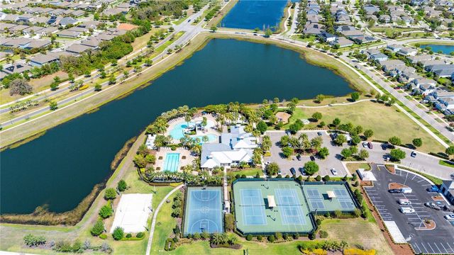 5830 SILVER SUN DRIVE, Apollo Beach, FL 33572