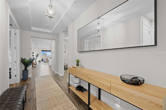 5830 SILVER SUN DRIVE, Apollo Beach, FL 33572