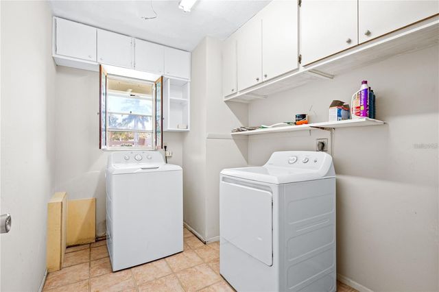 5440 RIVERBLUFF CIRCLE 87, Sarasota, FL 34231