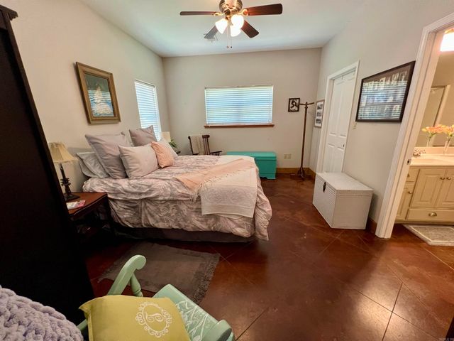 153 Thompson Road, Arkadelphia, AR 71923