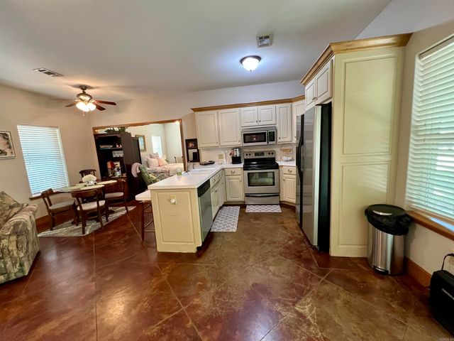 153 Thompson Road, Arkadelphia, AR 71923