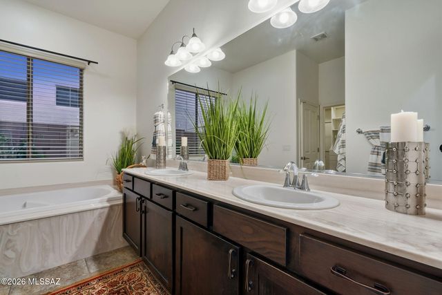 12270 N Golden Mirror Drive, Marana, AZ 85658