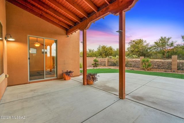 12270 N Golden Mirror Drive, Marana, AZ 85658