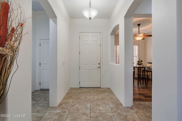 12270 N Golden Mirror Drive, Marana, AZ 85658