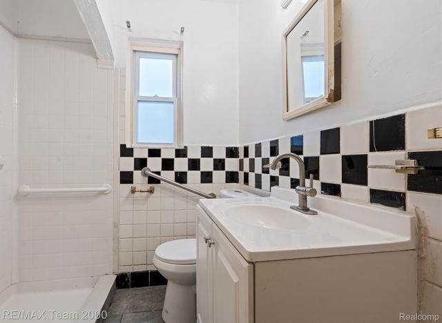 7444 Kendal Street, Dearborn, MI 48126