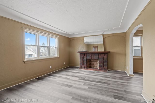 7444 Kendal Street, Dearborn, MI 48126