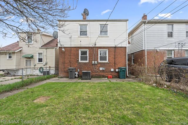 7444 Kendal Street, Dearborn, MI 48126