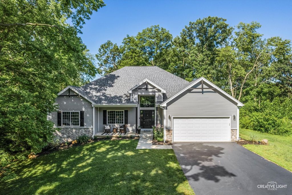 12420 Mitchell Drive, Plano, IL 60545