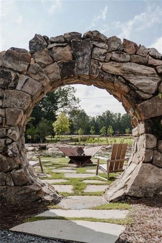 150 Rolison Way, Fayetteville, GA 30214