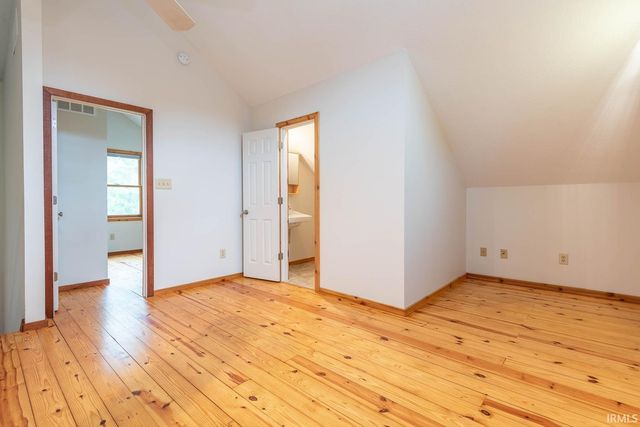 3850 Snoddy Road, Bloomington, IN 47401