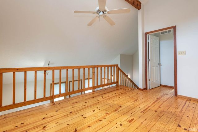 3850 Snoddy Road, Bloomington, IN 47401