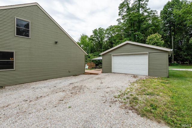 3850 Snoddy Road, Bloomington, IN 47401