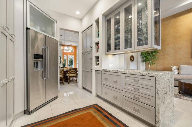 78648 Cabrillo Way, La Quinta, CA 92253