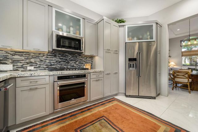 78648 Cabrillo Way, La Quinta, CA 92253