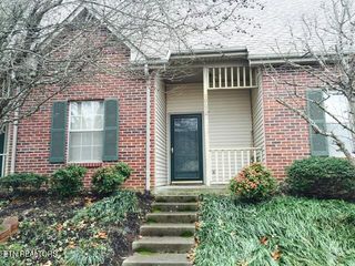 6907 Kings Crossing Way, Knoxville, TN 37918