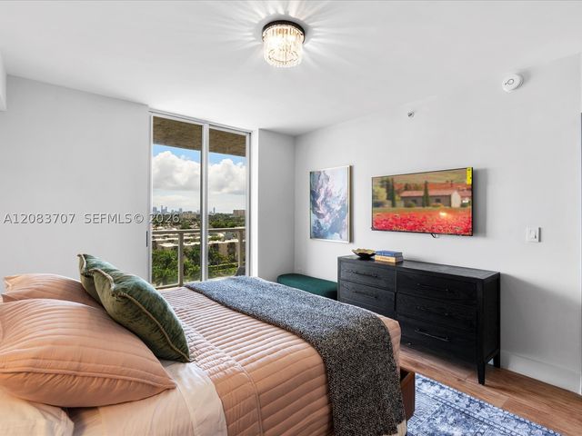 5077 NW 7th St 1117, Miami, FL 33126