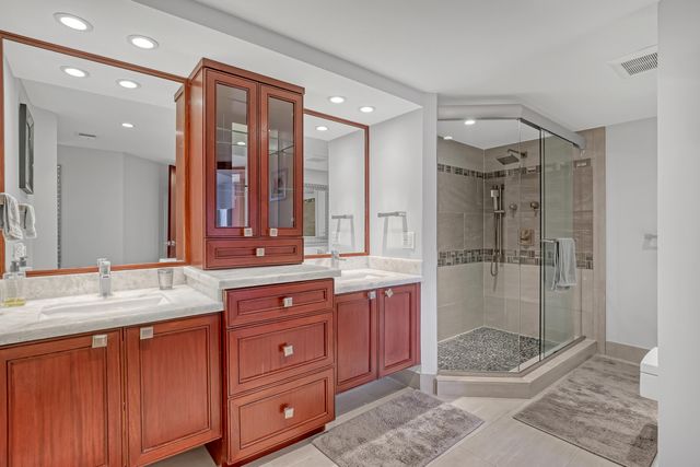 5200 N Ocean Drive 1902, Riviera Beach, FL 33404