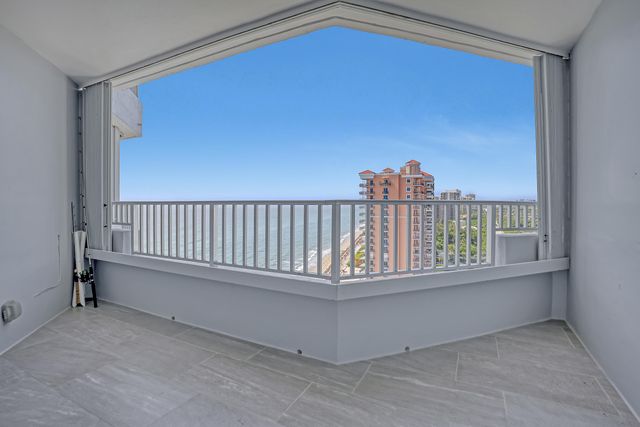 5200 N Ocean Drive 1902, Riviera Beach, FL 33404