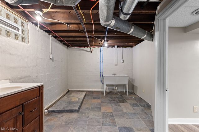 3450 Elk Avenue, Shadyside, OH 43947