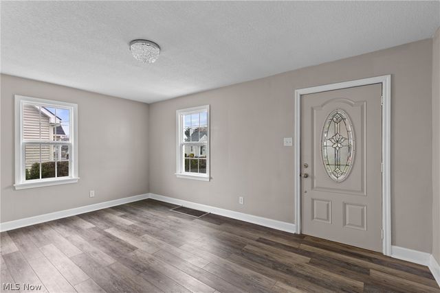 3450 Elk Avenue, Shadyside, OH 43947