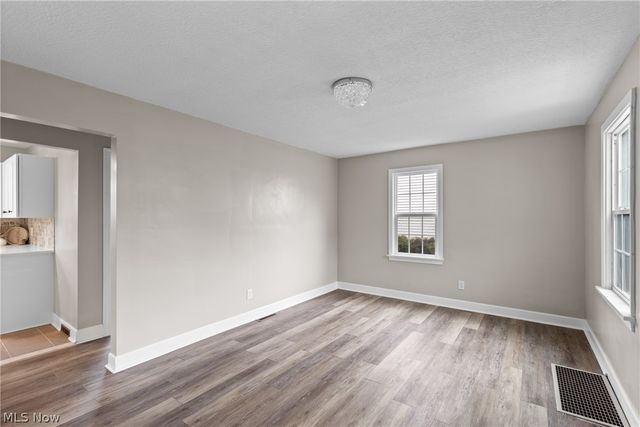 3450 Elk Avenue, Shadyside, OH 43947