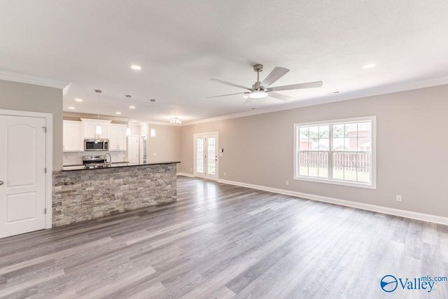 104 Raymon Circle, Huntsville, AL 35806