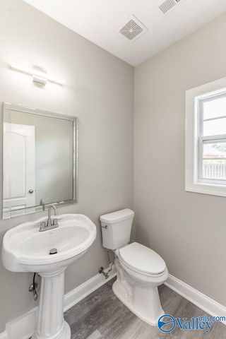 104 Raymon Circle, Huntsville, AL 35806