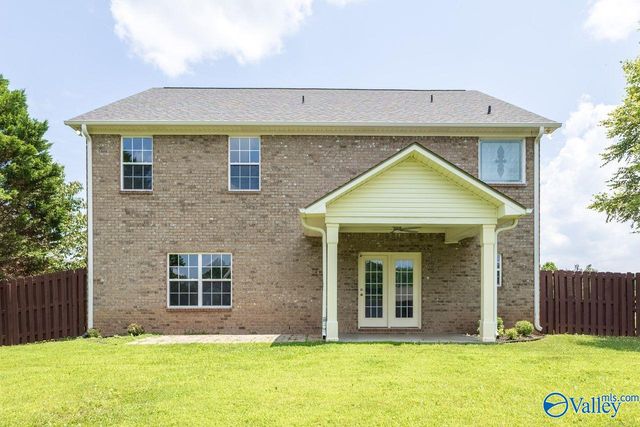 104 Raymon Circle, Huntsville, AL 35806