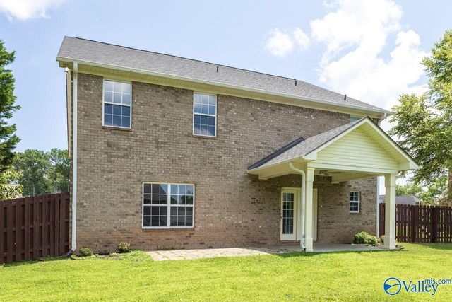 104 Raymon Circle, Huntsville, AL 35806