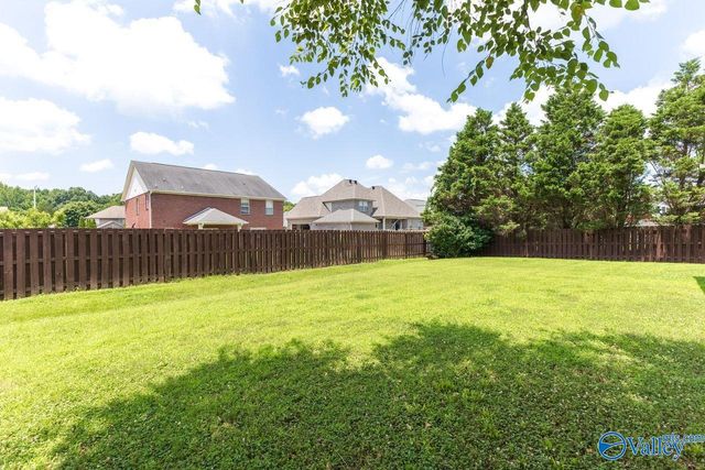 104 Raymon Circle, Huntsville, AL 35806