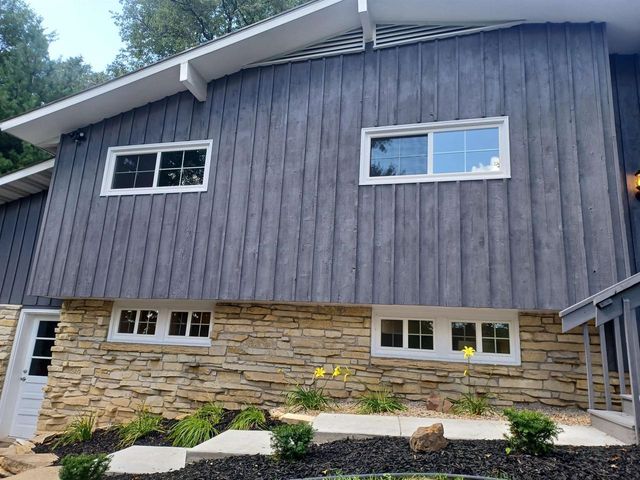 E8284 Highway 23/33, Reedsburg, WI 53959
