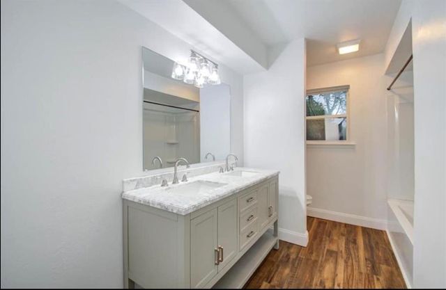 17211 Rolling Creek Drive, Houston, TX 77090