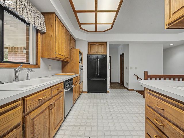 41202 Se TRUBEL Rd, Sandy, OR 97055