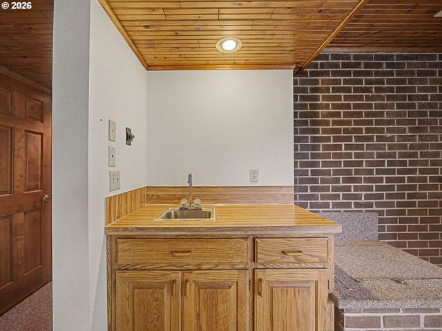 41202 Se TRUBEL Rd, Sandy, OR 97055